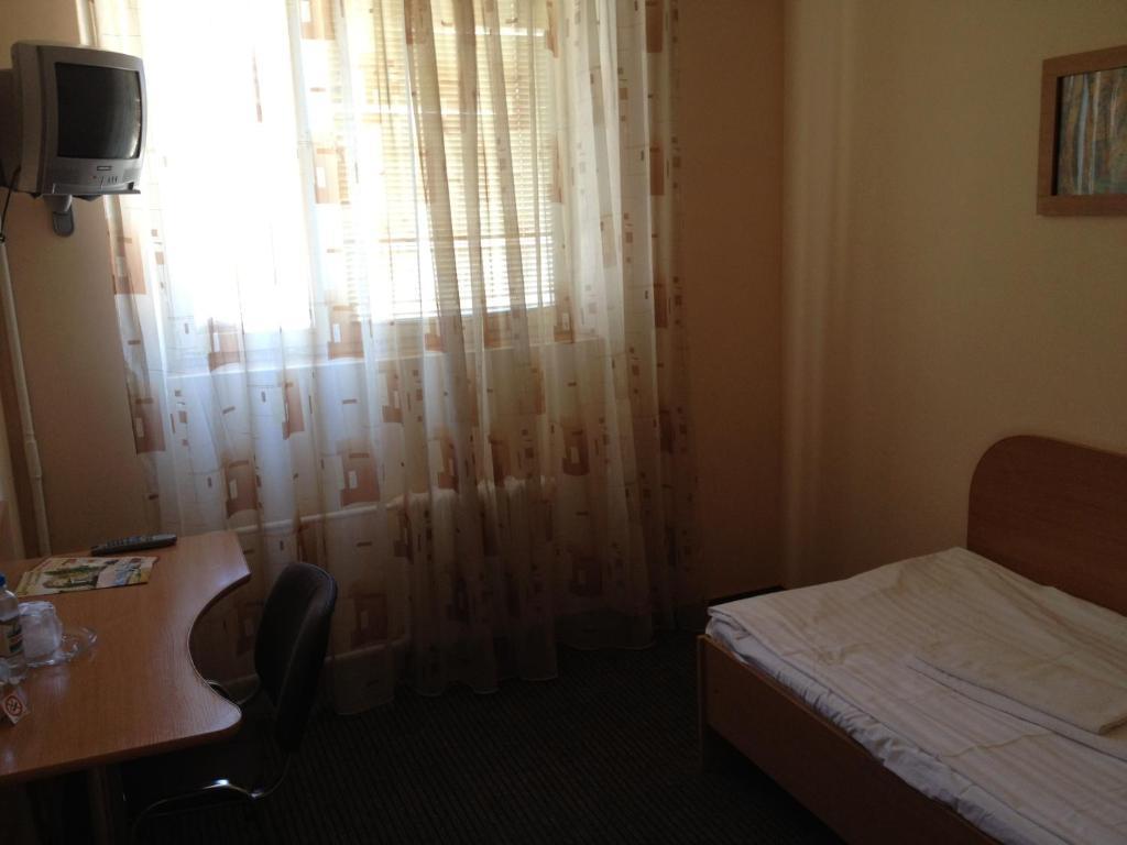 Tsentralniy Hotel Khmelʼnytsʼkyy Pokoj fotografie